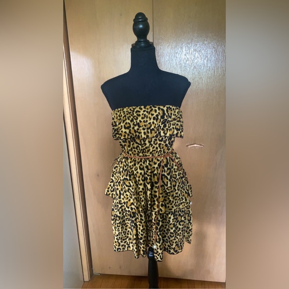 Summer ruffled dress - Picture 2 of 4